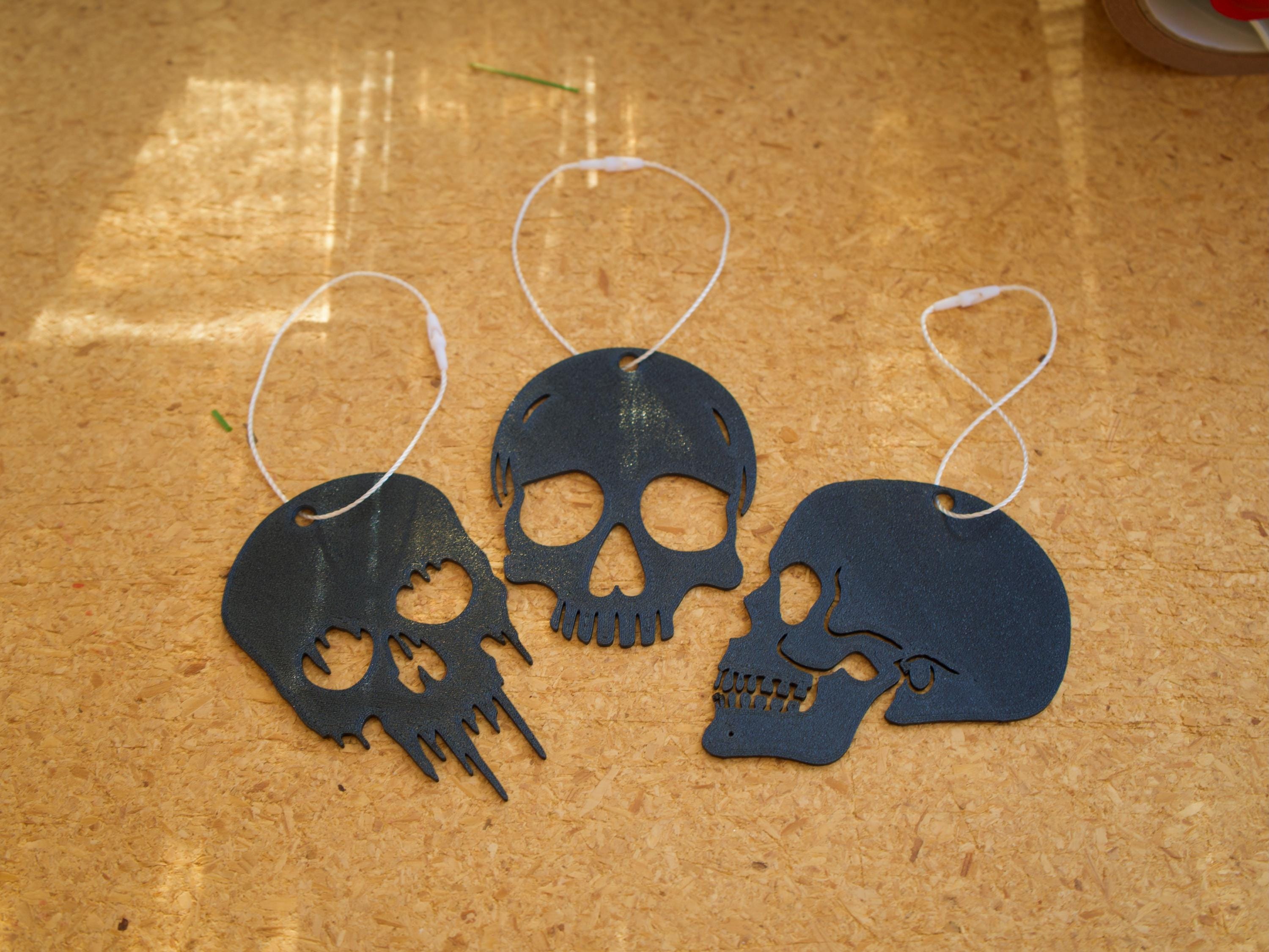 Skull Hangers - 3D Printed Decorations