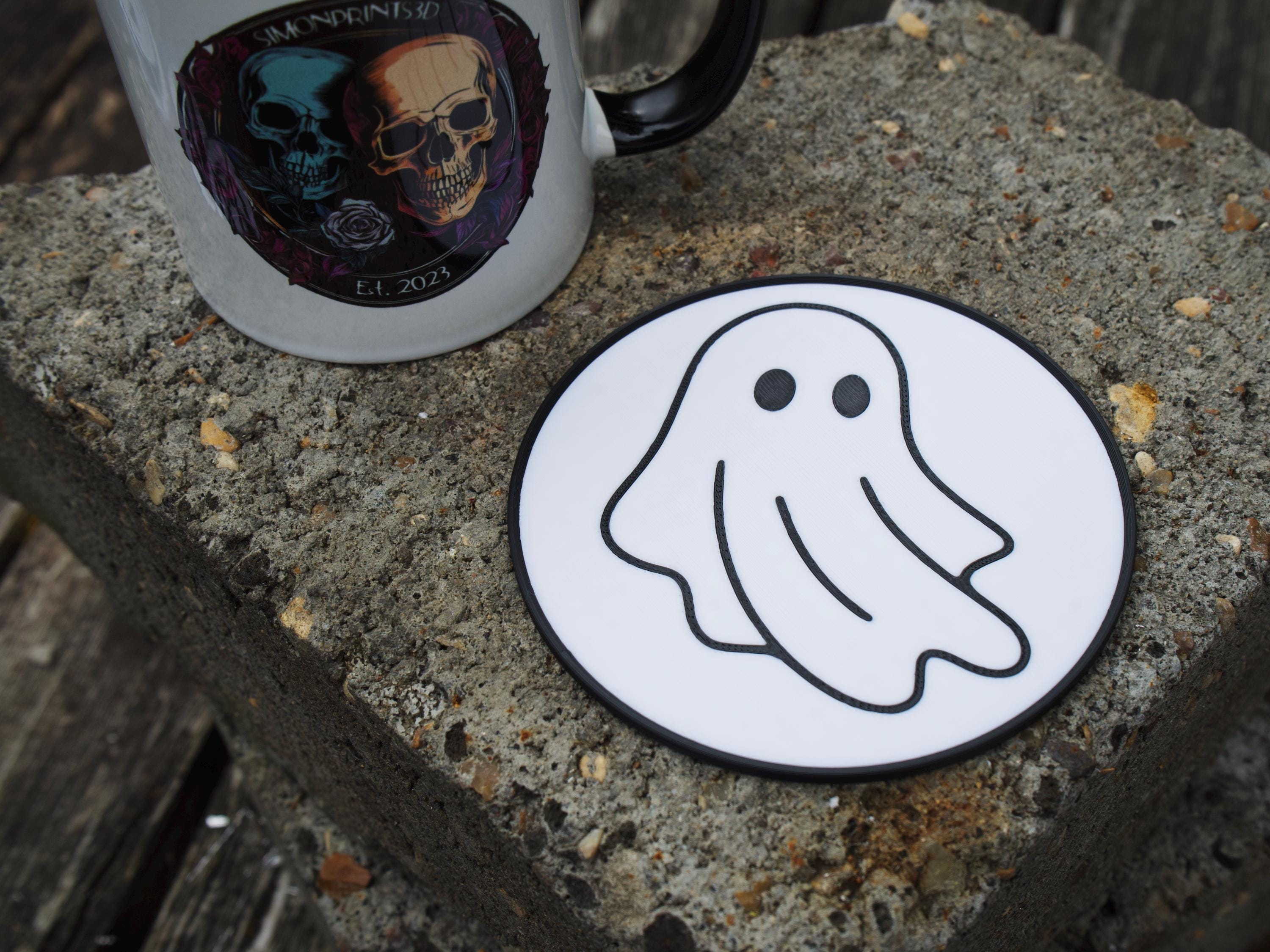 Halloween Themed Drinks Coasters – 3D Printed Gothic Skull & Pumpkin Design Set