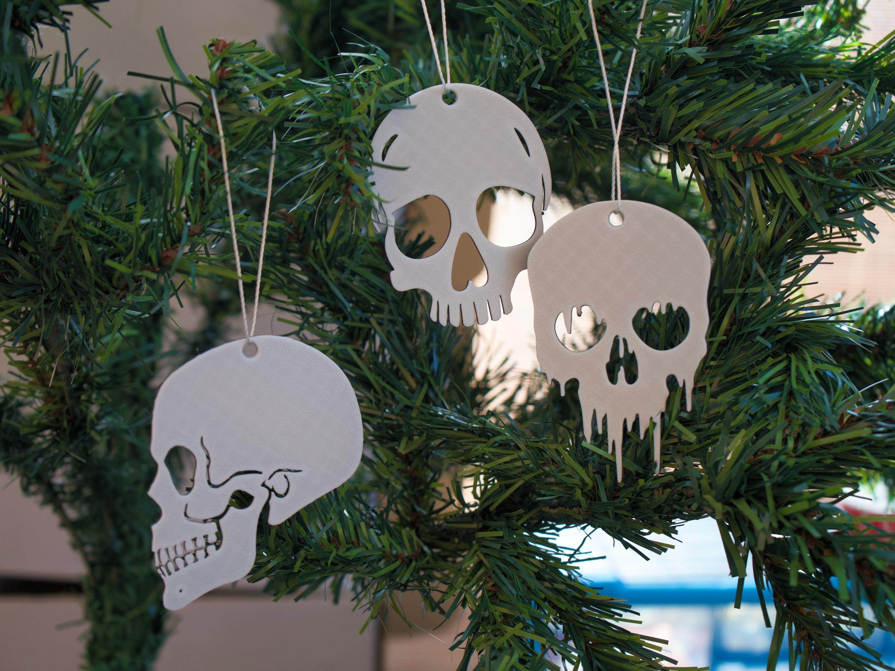Skull Hangers - 3D Printed Decorations
